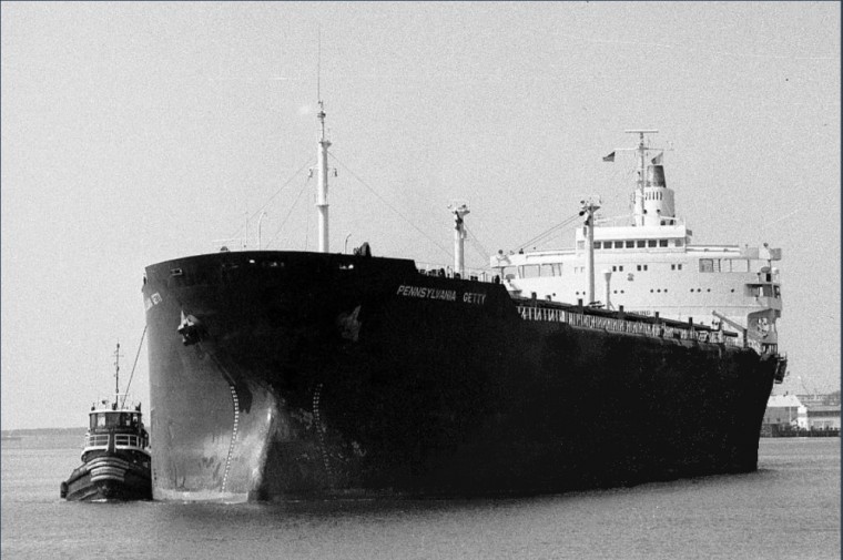 SS PENNSYLVANIA GETTY-1975